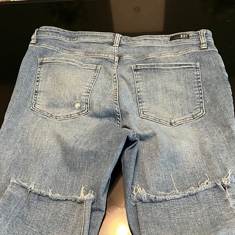 Kut from the Kloth Light Wash Skinny Jeans with Distressed Knees - Picture 4 of 4